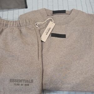 Fear of God Essentials Beige Sweatshirt and Sweatpants Set
